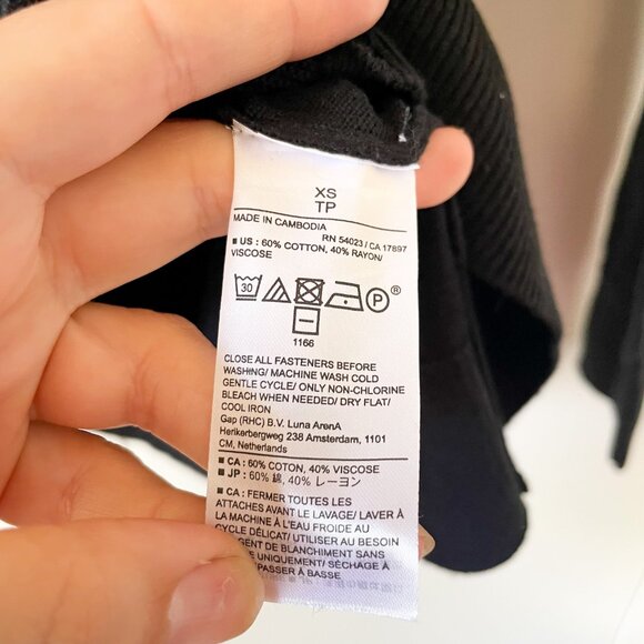 NWT Banana Republic The Forever Sweater Cardigan Black, Size XS - Picture 5 of 10